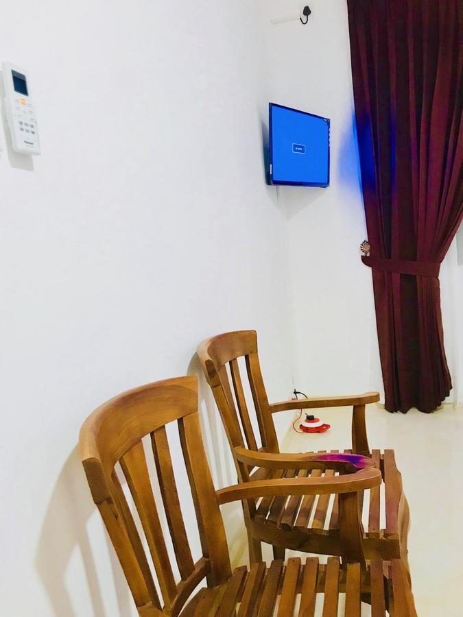 Ceylon Pearlwing Resort Negombo Exterior photo